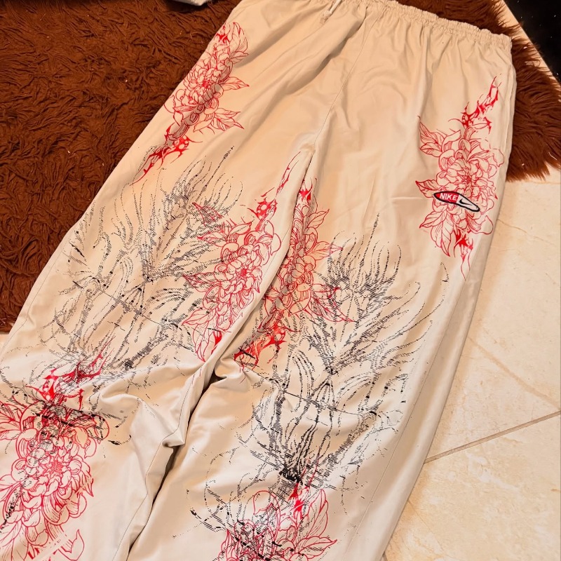 Harajuku Red Spider Lily Print - Street Fashion Of Japan avaliação e preço